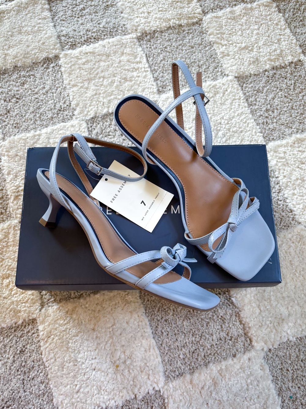 NWT Free Assembly Blue Bow Kitten Heel Sandals Ankle Strap Square Toe Women’s